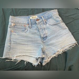Madewell Relaxed High Rise Denim Shorts in distressed Wash